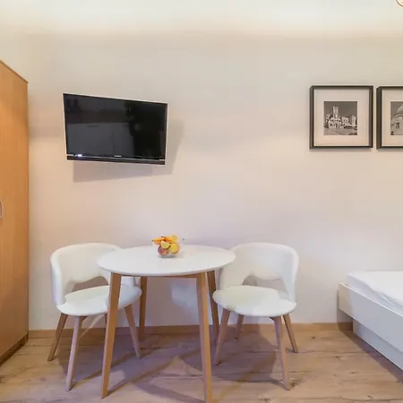 Apartment & Porto