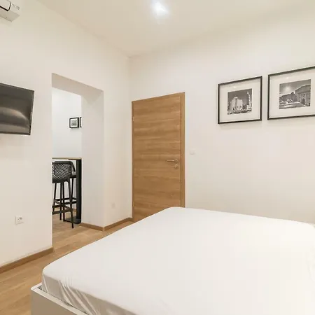 Apartman & Porto *